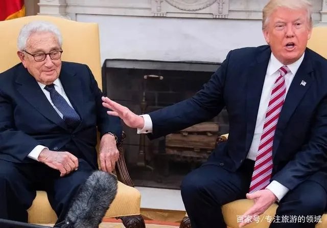 如何理解特朗普撤基辛格的职呢？