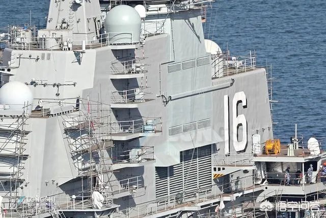 辽宁号定性为训练舰