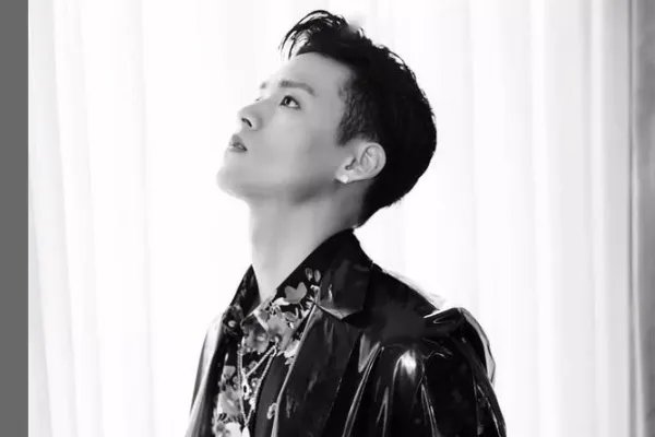 男生圆脸适合什么发型？