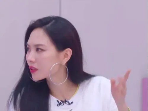 王霏霏为何会说不知道观众要的是什么？