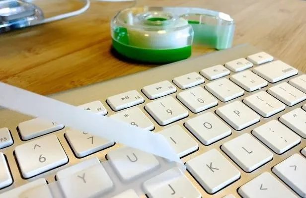 11招教你清洁电子设备：脏东西别用牙签挑