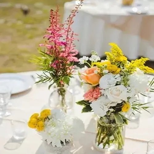 小型婚礼现场布置图片2017 小型婚礼怎么布置