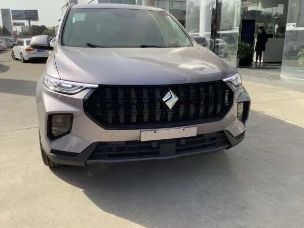 2020款新宝骏RS-7有望年内上市！1.5T榨出177马力配CVT模拟8挡