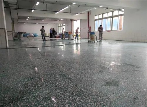 水磨石地面包工包料多少钱一平米