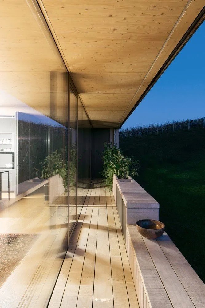 在一望无际的葡萄园中，安个家！