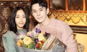 刘柏辛和李佳琦是什么关系