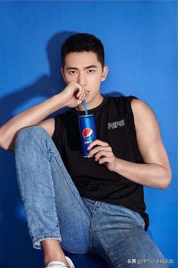 为什么说李易峰杨洋李沁马思纯等主演的新剧被称为中国版《太阳的后裔》？