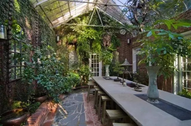 冬日里的花园阳光房，尽享暖暖的春色