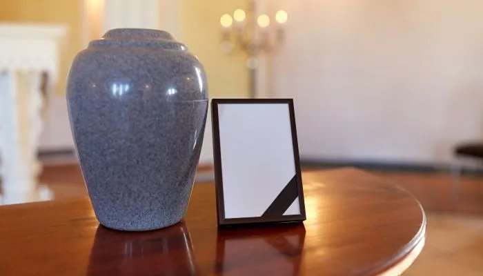 2022年10月骨灰下葬吉日查询