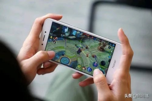 清明节游戏停服一天，家长们有什么感觉？