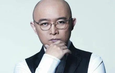 5大被赵本山逼疯的主持人，董卿没忍住，郭德纲也招架不住，你知道还有谁？