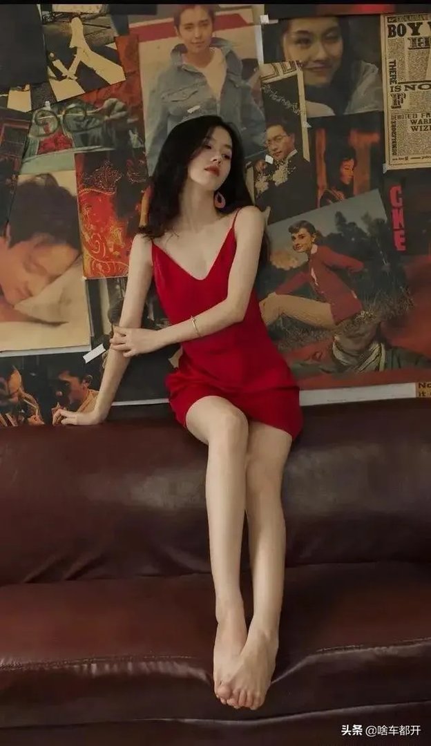 谁手机里有美女美景图片，能不能分享让大家看看？