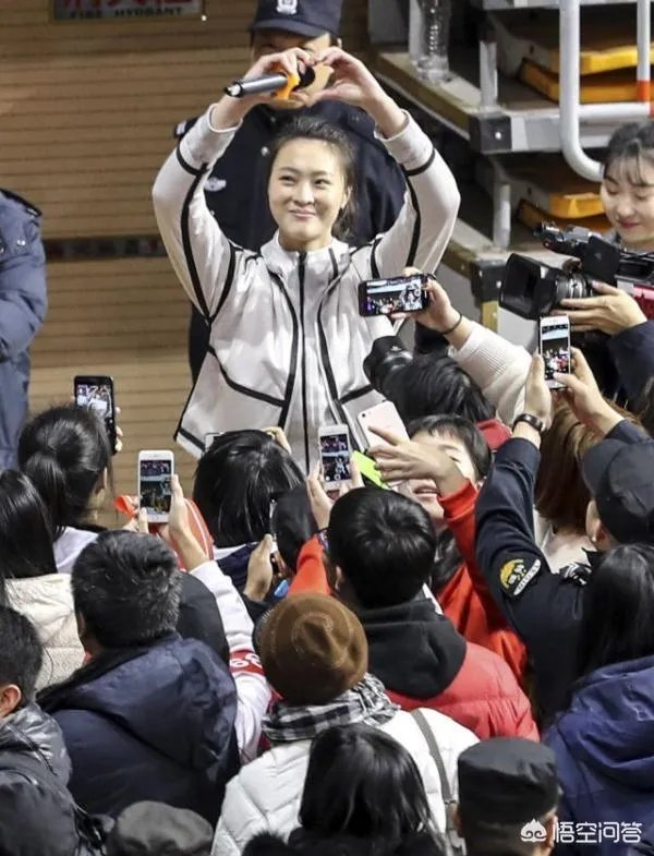 惠若琪退役不得闲,接通告录跑男,那么接下来是要出道了么?