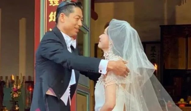 林志玲婚礼现场为什么哭成泪人？