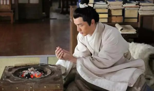 作为火遍日本的国产剧《琅琊榜》竟被重播7次，为何他能得到如此高的评价？