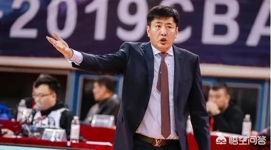 北控宣布丁伟下课，有人说当年他曾豪言两年不改变北控就“跳河”，你怎么看？