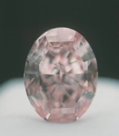 有什么稀有的彩钻吗？