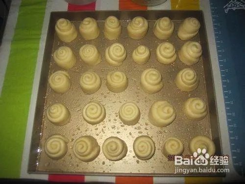 韩国烤馒头的简易配方及做法是什么？