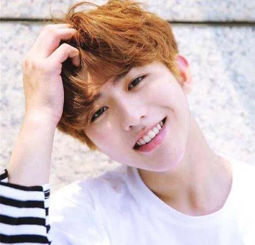 蔡徐坤c位出道时间