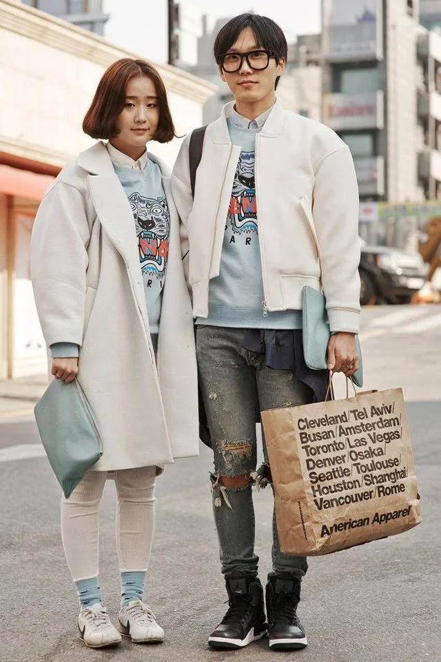 有哪些时尚的情侣装品牌推荐?