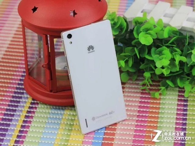 降价这么多 华为Ascend P7报价2332元