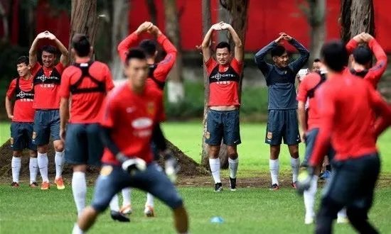 国足晋级12强赛，对于国足在12强赛的表现，你有什么期待？