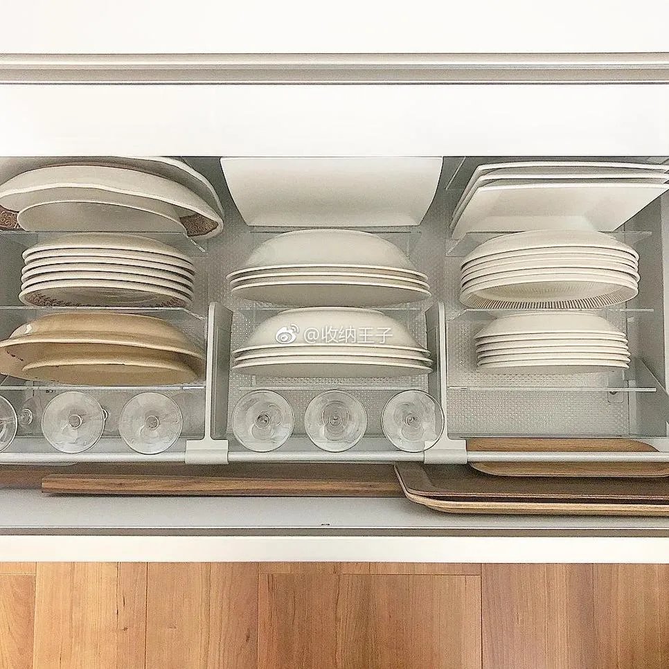 今天收纳王子给大家分享下厨房的收纳，如何打造一间井然有序的厨...