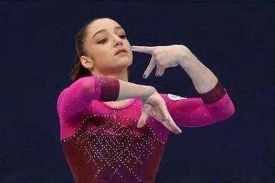 你觉得俄罗斯女子的体操表演如何呢？