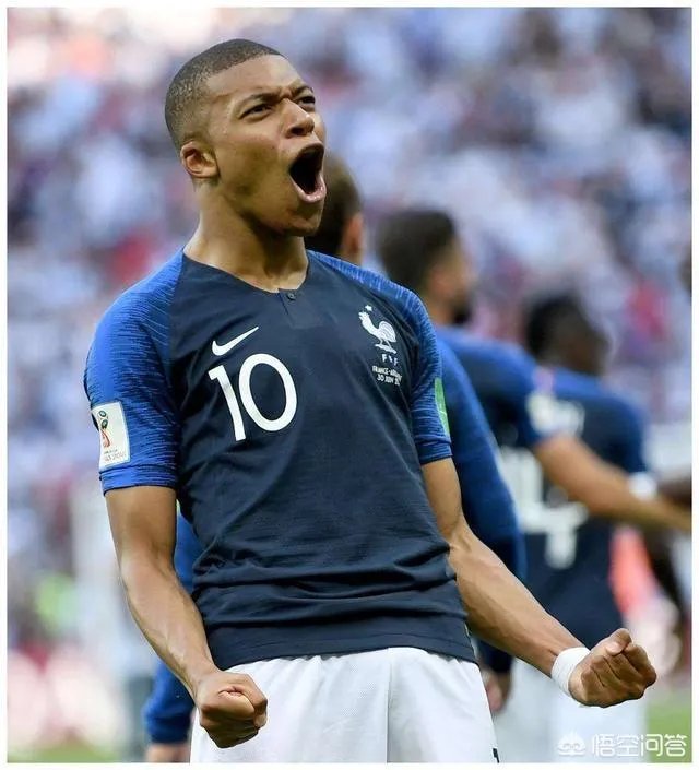 姆巴佩荣获2018年法国足球先生，科帕奖之后再获殊荣，如何评价他今年的表现？