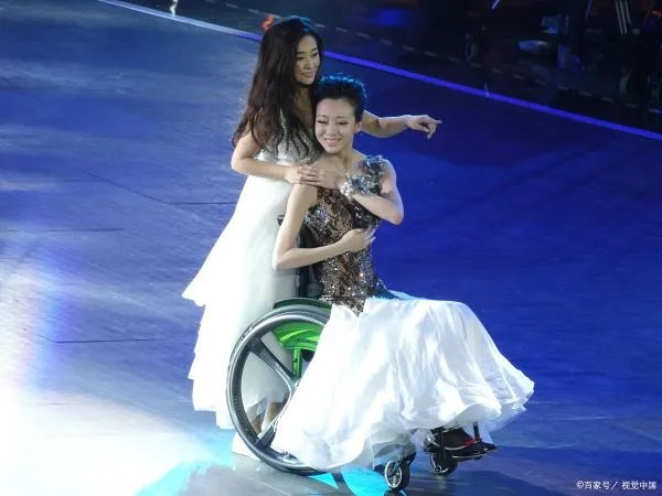 刘岩和郎昆结婚了吗