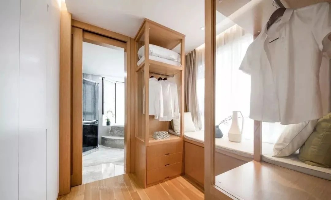谁说小户型不能有衣帽间？照这样布局设计，把衣帽间塞进你的小家