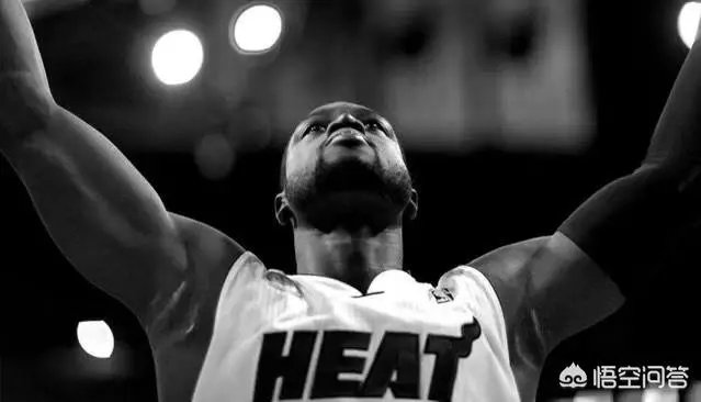 最后时刻连进三分+绝杀，韦德还好意思退役吗？