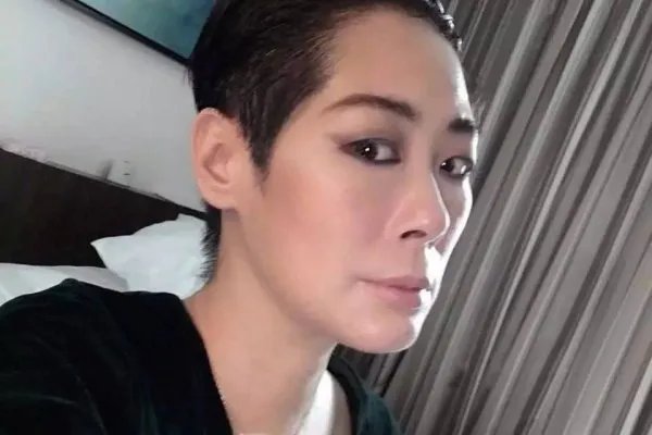 还记得港星关淑怡吗?当初跟和尚生下儿子,隐藏12年孩子后来怎么样?