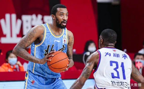 雅尼斯为什么弃用周仪翔和张才仁？