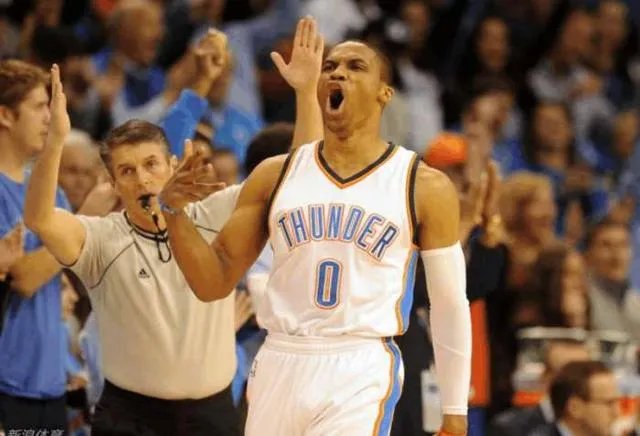 雷霆到底做了什么调整，才能拿到赛季首个4连胜的？