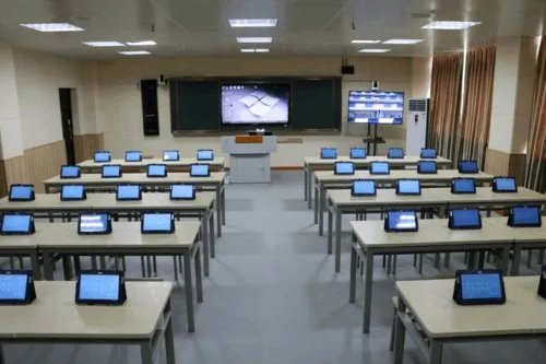 代表建议9年义务教育延至12年，这样做有什么好处？