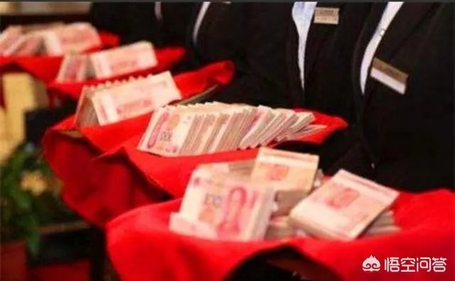 富士康年终奖有多少钱？具体是如何计算的？