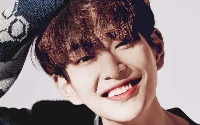 如何评价SHINee的队长温流？