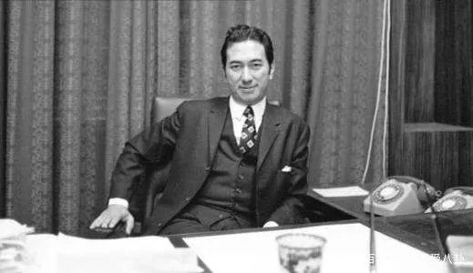 3个儿子是继承人，霍英东的三个妻子，原配吕燕妮的地位凭啥不变？