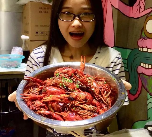 小龙虾的口味很多，你最喜欢吃哪个味道的？