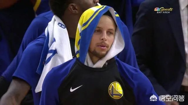 勇士102:111活塞,库里复出得27分,怎么评价库里本场比赛的表现?