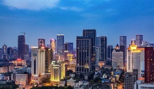 成都发布房产新政！法拍房限购！热门楼盘限售5年，你支持吗？