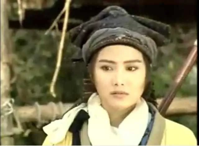 刘亦菲版花木兰要来了，能PK掉赵薇袁咏仪杨丽菁吗？