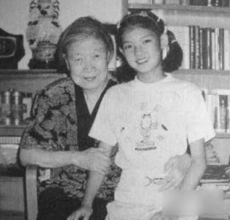 陈晓丹是谁：陈晓丹资料简历及祖母母亲照片