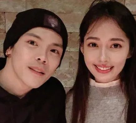 向太否认向佐出轨，郭碧婷4个小时也没发声，这件事真相是什么样的？