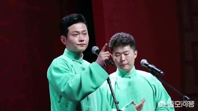 郭德纲称相声演员要“状元才，英雄胆，城墙厚的一张脸”，有几人能达到这个标准？