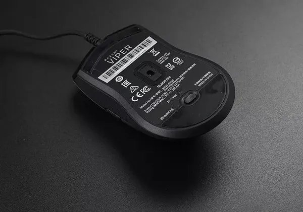 Razer Viper毒蝰游戏鼠标拆解评测
