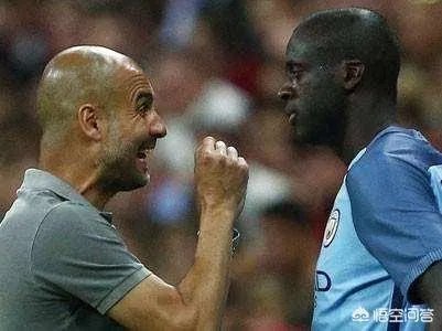 亚亚·图雷宣布退役，如何评价他的职业生涯？巅峰期的他有多强？