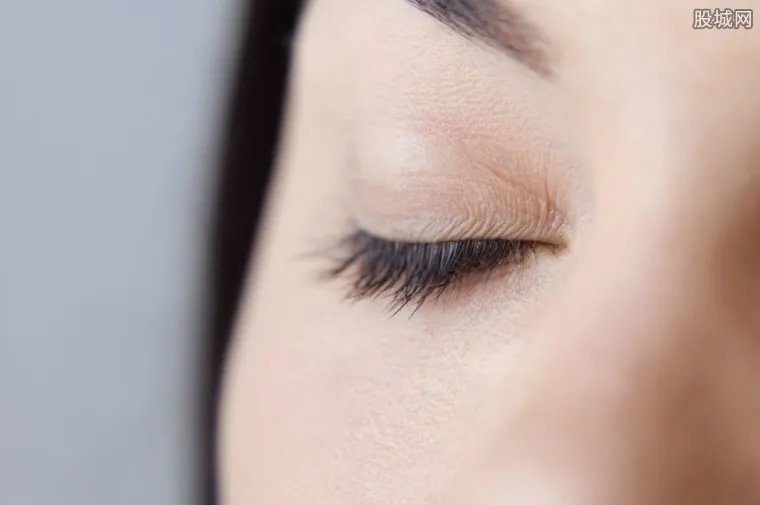 日本LED眼睫毛 假眼睫毛大概多少钱