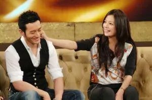 如何看待微博上流传的有一种友情叫赵薇黄晓明，还有一种失和叫赵薇陈坤这句话？